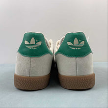 Cargar imagen en el visor de la galería, Adidas Gazelle Indoor Wonder White Green Gum IF3235