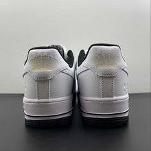 Cargar imagen en el visor de la galería, Air Force 1 07 Low White Black Gold DD1225-001