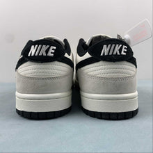 Cargar imagen en el visor de la galería, Stussy x SB Dunk Low Off White Black FC1688-151