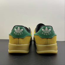 Cargar imagen en el visor de la galería, Adidas x Gucci Gazelle Taupe Khaki Green Black