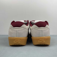 Cargar imagen en el visor de la galería, SB Force 58 Team Red Summit White Gum Light Brown White DV5477-601