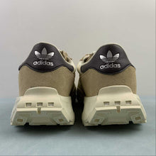 Cargar imagen en el visor de la galería, Adidas Retropy E5 W.R.P Magic Beige Off White HQ1863