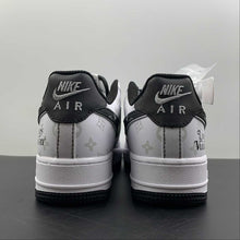 Cargar imagen en el visor de la galería, LV x Air Force 1 07 Low White Black Metallic Silver BS8805-602