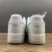 Cargar imagen en el visor de la galería, Air Force 1 Low Gore tex White Hyper Royal DJ7968-100