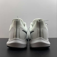 Cargar imagen en el visor de la galería, Nike Quest 2 White Black-Pure Platinum CI3787-100