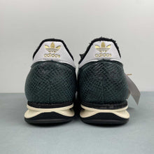 Cargar imagen en el visor de la galería, Adidas SL 72 OG Collegiate Green Core Black Cream White JS3982