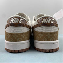 Cargar imagen en el visor de la galería, SB Dunk Low LV Brown White Metallic Gold FC1688-184
