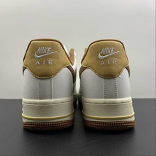 Cargar imagen en el visor de la galería, Air Force 1 07 Low Badam Brown White YY3188-103