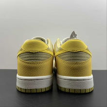 Cargar imagen en el visor de la galería, SB Dunk Low Sun Club White Yellow DV1681-100