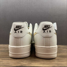 Cargar imagen en el visor de la galería, Bape x Nike Air Force 1 07 Low Camouflage White Green AA1365-118