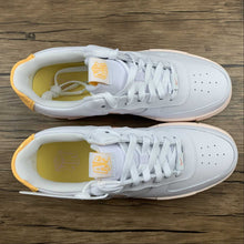 Cargar imagen en el visor de la galería, Air Force 1 PIXEL Arctic Orange White Yellow DM3054-100
