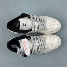 Cargar imagen en el visor de la galería, Air Jordan 1 Low LV Off White Black SJ9950-006