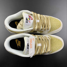 Cargar imagen en el visor de la galería, SB Dunk Low 85 White Brown Black DO9457-113