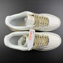 Cargar imagen en el visor de la galería, Air Force 1 07 Low White Light Brown BS8806-555