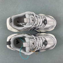 Cargar imagen en el visor de la galería, Adidas XLG Runner Deluxe Gray Silver Cloud White JP5761