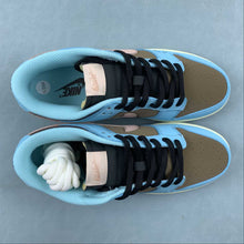 Cargar imagen en el visor de la galería, SB Dunk Low Blue Brown Pink MU0232-366