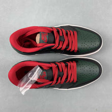 Cargar imagen en el visor de la galería, Air Jordan 1 Low OG Gorge Green Black White CZ0775-036
