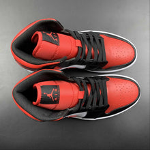 Cargar imagen en el visor de la galería, Air Jordan 1 Mid White Black Red 554724-079