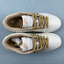 Cargar imagen en el visor de la galería, Supreme x SB Dunk Low Off White Kakhi RM2308-236