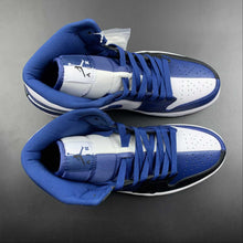 Cargar imagen en el visor de la galería, Air Jordan 1 Mid Split French Blue Black White DR0501-401