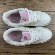 Cargar imagen en el visor de la galería, Air Max 90 White Metallic Red Light Bronze Orewood Brown CT1873-100