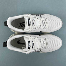 Cargar imagen en el visor de la galería, Nike Zoom Vomero 18 Summit White Black IB5726-100
