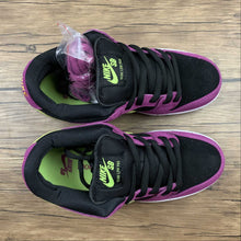 Cargar imagen en el visor de la galería, SB Dunk Low Pro ACG Terra Red Plum Black Taxi Citron BQ6817-501