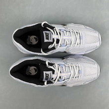 Cargar imagen en el visor de la galería, Zoom Vomero 5 Blue Tint Black-Platinum Tint FJ2028-401