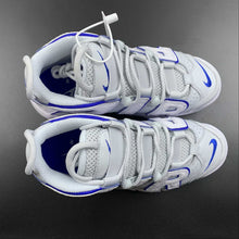 Cargar imagen en el visor de la galería, Air More Uptempo Embossed White Royal Blue FD0669-100