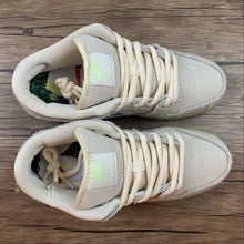 Cargar imagen en el visor de la galería, SB Dunk Low Mummy Coconut Milk Yellow Strike Seafoam DM0774-111