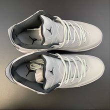 Cargar imagen en el visor de la galería, Jordan Courtside 23 Grey White Black AR1002-002