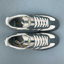 Cargar imagen en el visor de la galería, Adidas Samba OG Samba 49 Off White Halo Silver Gold Metallic JP9222