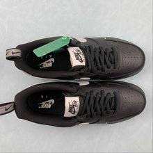 Cargar imagen en el visor de la galería, Air Force 1 07 Low LV8 Black Metallic Silver DX8967-001