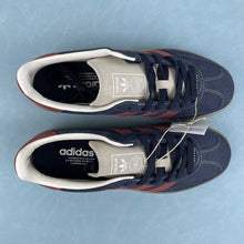 Cargar imagen en el visor de la galería, Adidas Gazelle Indoor Legend Ink Preloved Ruby Wonder White JH5404