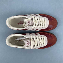 Cargar imagen en el visor de la galería, Adidas Samba OG Preloved Ruby Cream White Gum JI3216