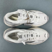 Cargar imagen en el visor de la galería, Adidas XLG STORM EDGE Core White Grey Two Silver Metallic JQ4083