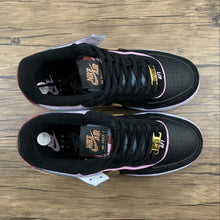 Cargar imagen en el visor de la galería, Air Force 1 Shadow Black Light Arctic Pink CU5315-001