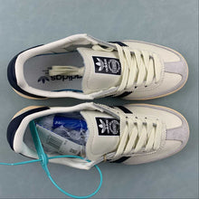 Cargar imagen en el visor de la galería, Adidas Jeans Chalk White Sand Strata Legend Ink GY7436