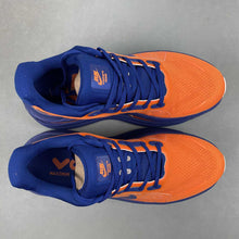 Cargar imagen en el visor de la galería, Nike Vomero Premium NYC Marathon Orange Blue HQ2050-737