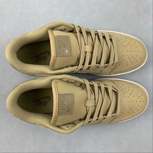 Cargar imagen en el visor de la galería, SB Dunk Low Premium Neutral Olive White Sail DV7415-200