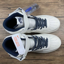 Cargar imagen en el visor de la galería, Uninterrupted x Air Force 1 07 Mid White Blue NU8802-303