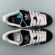 Cargar imagen en el visor de la galería, Adidas Campus 00s Korn Core Black Cloud White Gum IG0792