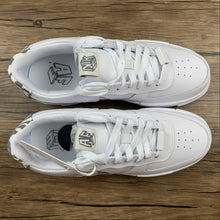 Cargar imagen en el visor de la galería, Air Force 1 PIXEL Zebra Summit White Animal Swoosh DH9632-100
