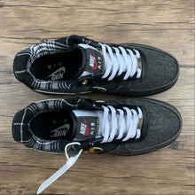 Cargar imagen en el visor de la galería, Air Force 1 Low Camo Denim Remix Black Multi-Color Metallic Gold DB1964-001
