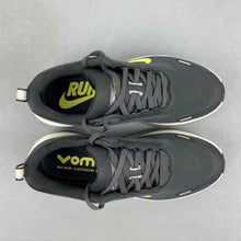 Cargar imagen en el visor de la galería, Nike Zoom Vomero PLUS Seaweed Cannon Green Haze Volt HV8150-300
