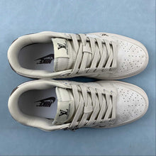 Cargar imagen en el visor de la galería, SB Dunk Low LV Brown Black XQ5180-316