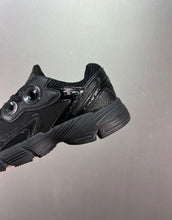 Cargar imagen en el visor de la galería, Adidas Astir Black GZ4341