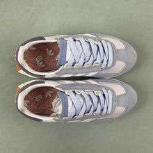 Cargar imagen en el visor de la galería, Adidas Retropy E5 Purple White Pink IF6808