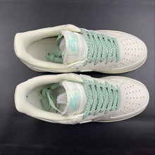 Cargar imagen en el visor de la galería, Air Force 1 07 Low Beige Moon 315122 707