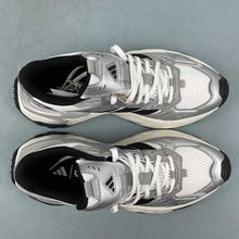 Cargar imagen en el visor de la galería, Adidas XLG STORM EDGE Silver Metallic Black JS0059